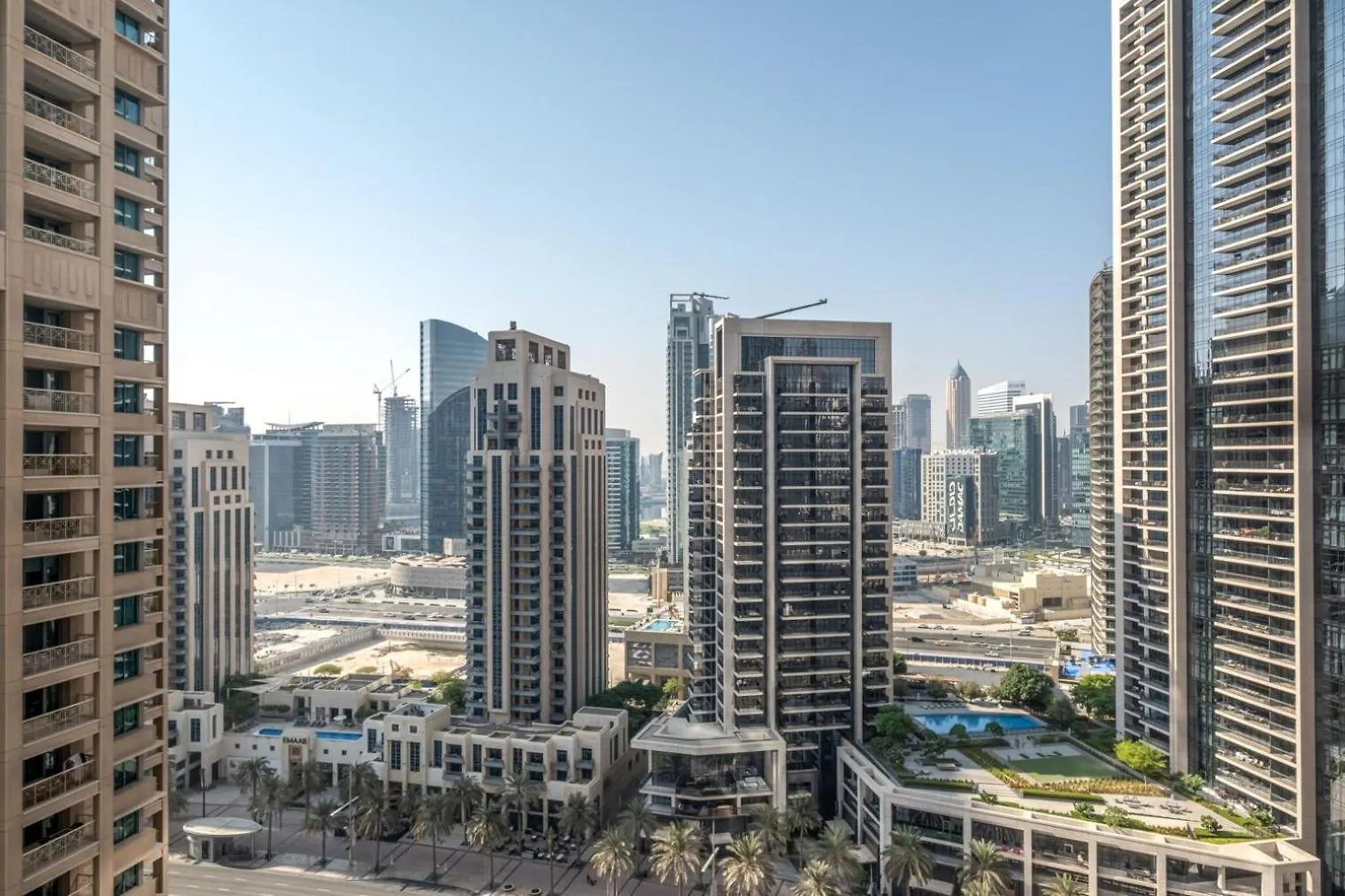 Blueground Act One Act Two Pool Parking Dxb-1367 Apartment Dubai