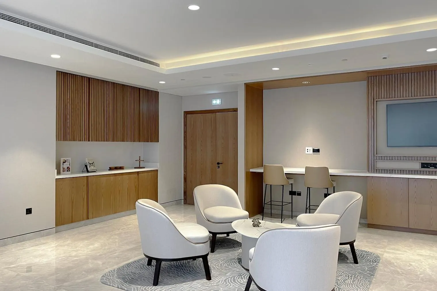 Blueground Act One Act Two Pool Parking Dxb-1367 Apartment Dubai 0*,